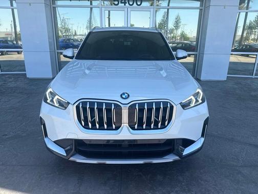 Alpine White 2026 BMW X1 xDrive28i
