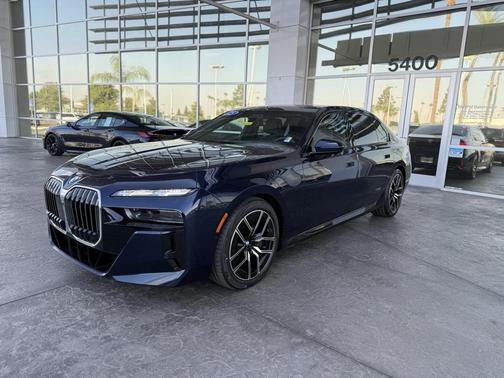 2023 BMW 760 i xDrive