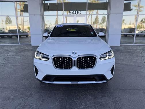 2023 BMW X4 xDrive30i