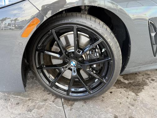 2025 BMW 840 i xDrive