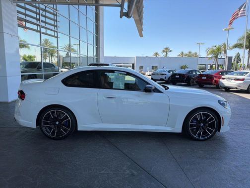 Alpine White 2026 BMW M240 i xDrive