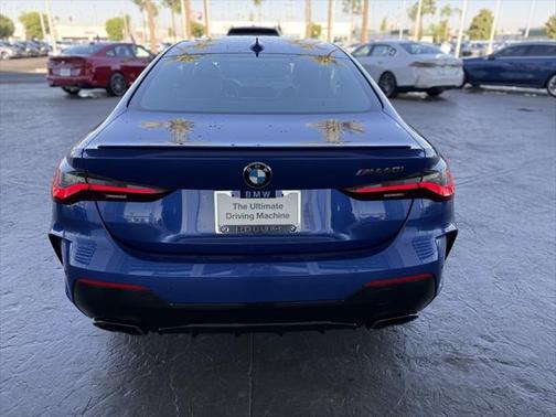 2022 BMW M440 i