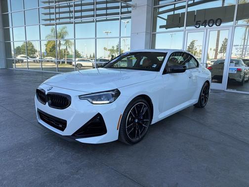 Alpine White 2026 BMW M240 i xDrive