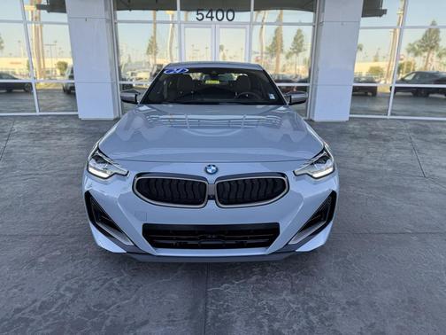 2024 BMW M240 i