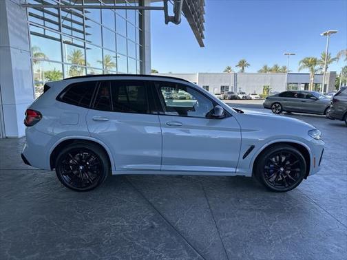 2024 BMW X3 M40i