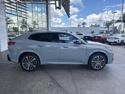 Brooklyn Grey Metallic 2026 BMW X2 xDrive28i