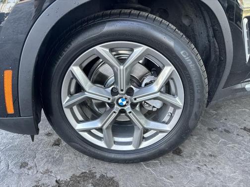 2022 BMW X4 xDrive30i
