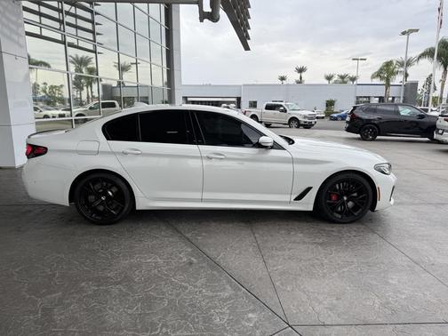 2023 BMW 540 i