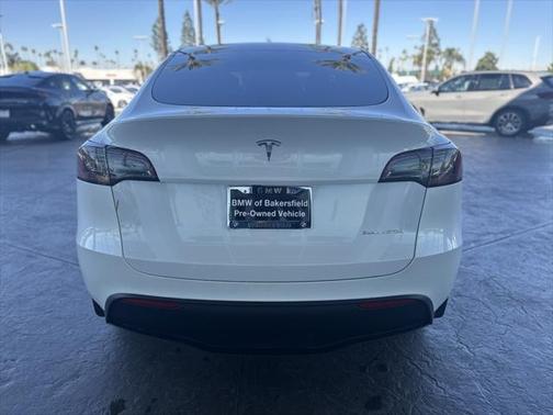 2024 Tesla Model Y Long Range Dual Motor All-Wheel Drive