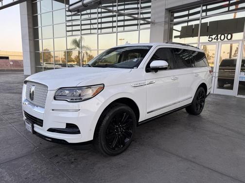 2023 Lincoln Navigator Reserve
