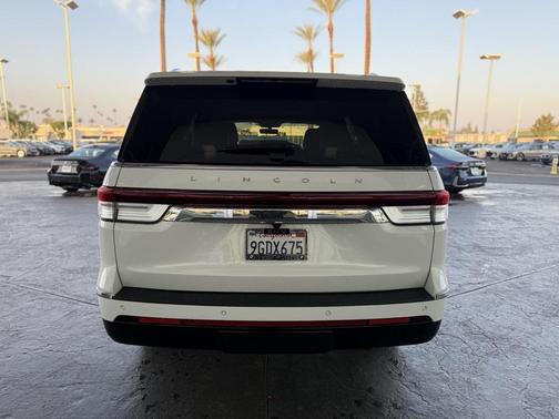 2023 Lincoln Navigator Reserve