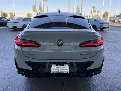 2022 BMW X4 M40i