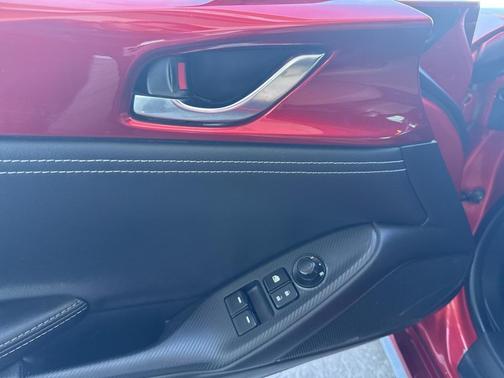 2023 Mazda MX-5 Miata Club