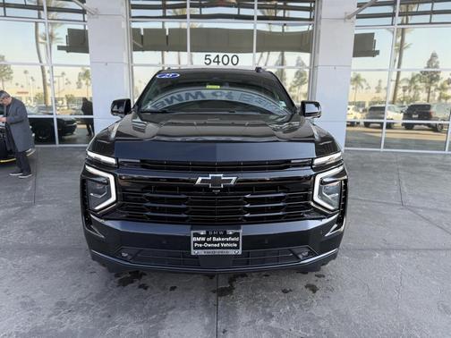 2025 Chevrolet Suburban RST