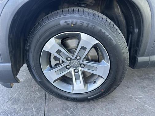 2023 Honda Pilot AWD EX-L 8 Passenger