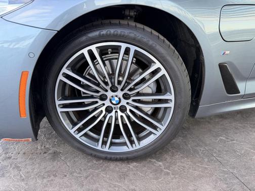 2020 BMW 530e iPerformance
