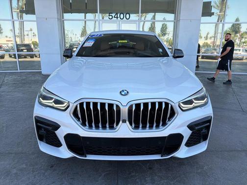 Mineral White Metallic 2023 BMW X6 xDrive40i