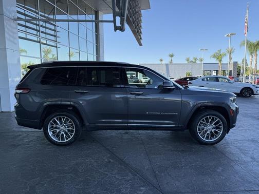2023 Jeep Grand Cherokee L Summit