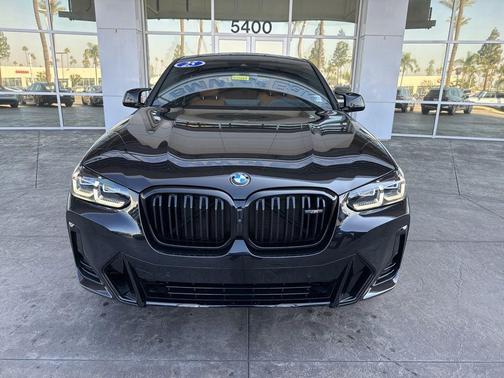 2025 BMW X4 M40i