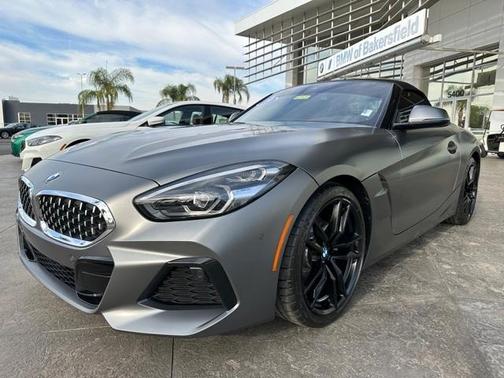 Photo 1 of 28 of 2019 BMW Z4 sDrive30i