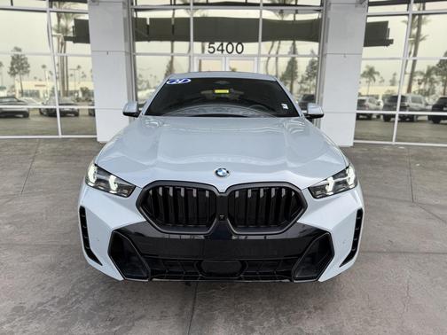 2024 BMW X6 xDrive40i