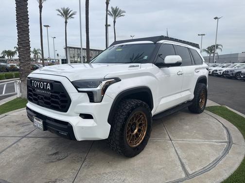 Ice Cap 2023 Toyota Sequoia SR5