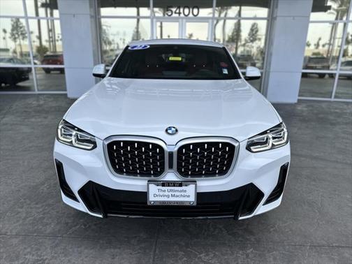 2022 BMW X4 xDrive30i