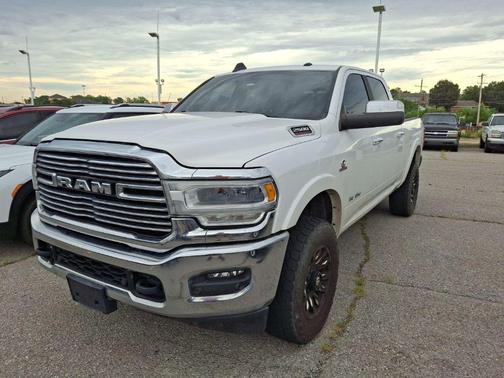 2021 RAM 2500 Laramie Crew Cab 4x4 6'4' Box