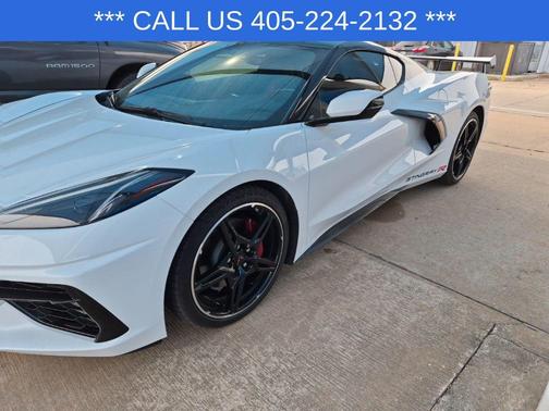 Arctic White 2022 Chevrolet Corvette Stingray w/1LT