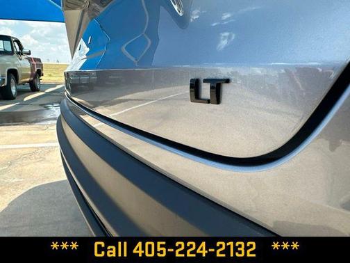 Sterling Gray Metallic 2026 Chevrolet Trax LT