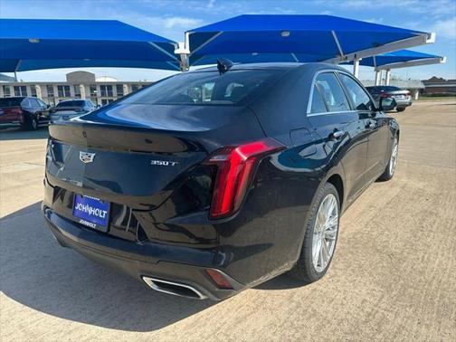 2022 Cadillac CT4 Premium Luxury