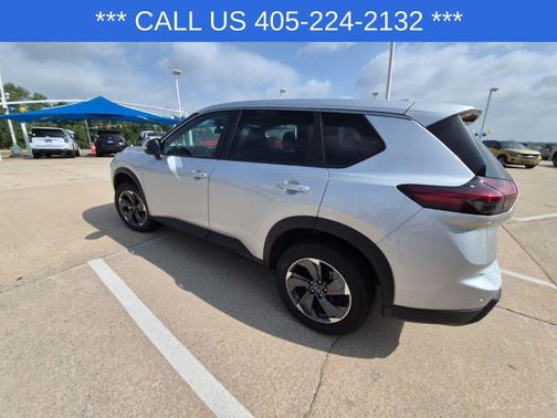 Brilliant Silver Metallic 2025 Nissan Rogue SV