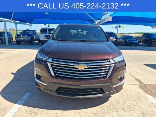 Black Cherry Metallic 2023 Chevrolet Traverse Premier