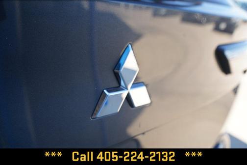 Alloy Silver Metallic 2025 Mitsubishi Outlander SE