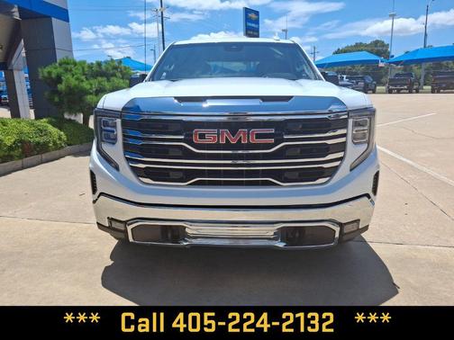 Summit White 2025 GMC Sierra 1500 SLT