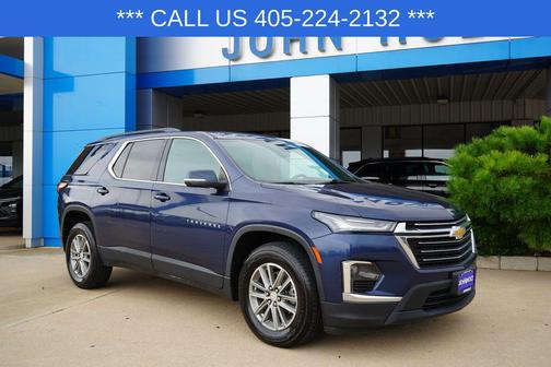 2023 Chevrolet Traverse LT Cloth