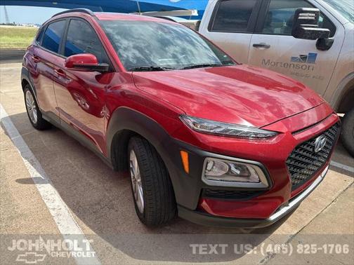 2021 Hyundai KONA SEL Plus