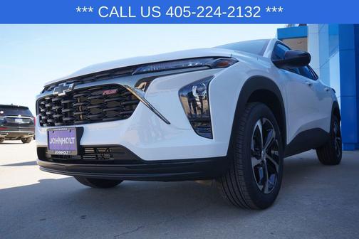 Summit White 2026 Chevrolet Trax FWD 1RS