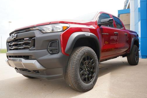 Radiant Red 2026 Chevrolet Colorado Trail Boss