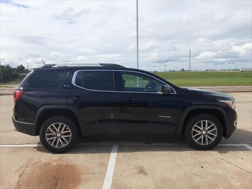 2018 GMC Acadia SLE-2