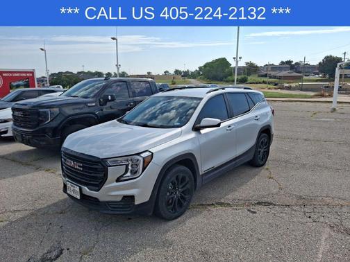 2022 GMC Terrain SLE