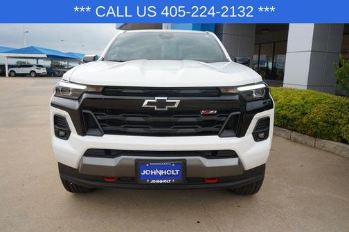 Summit White 2026 Chevrolet Colorado Z71