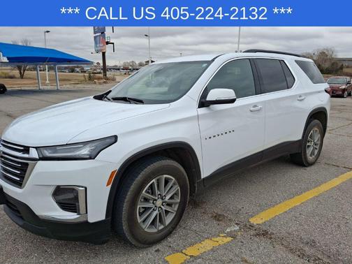 2023 Chevrolet Traverse LT Cloth