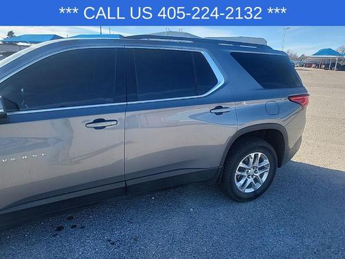 2021 Chevrolet Traverse LT Cloth