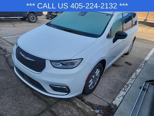 2025 Chrysler Pacifica L