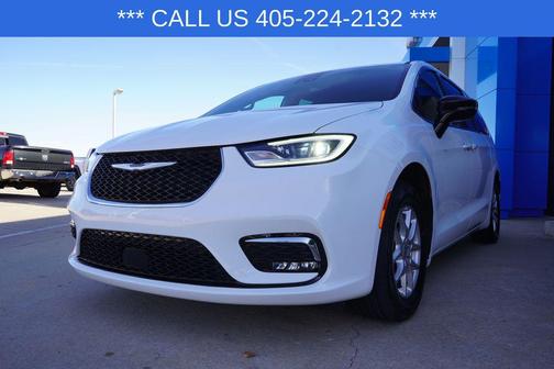 2025 Chrysler Pacifica L