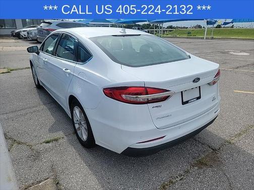 2020 Ford Fusion SE