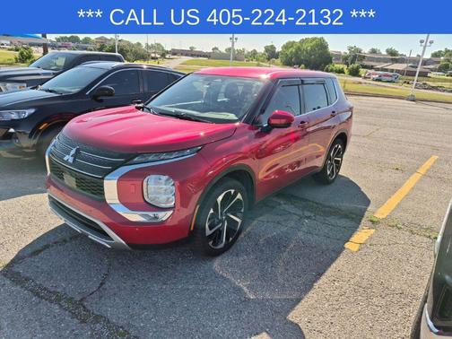 Red Diamond 2023 Mitsubishi Outlander SE 2.5 S-AWC