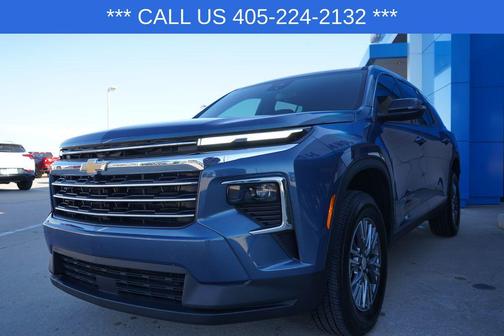 2025 Chevrolet Traverse LT