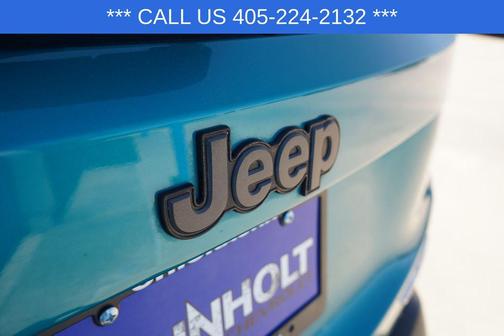 Bikini Metallic Clearcoat 2020 Jeep Renegade Trailhawk